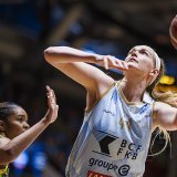La Fribourgeoise Abigail Fogg a dominé la finale de la SBL Cup, notamment sous les panneaux KEYSTONE/VALENTIN FLAURAUD